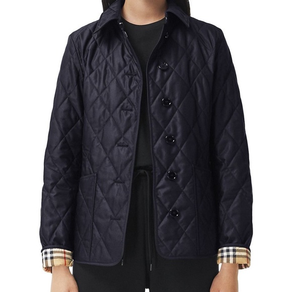 Burberry Jackets & Blazers - Burberry women’s black quilted jacket SM